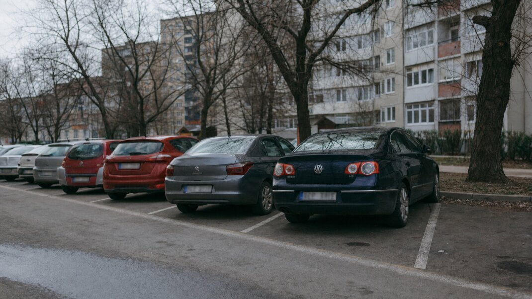 Parkovacie miesto v Bratislave s inzerátmi na prenájom a predaj