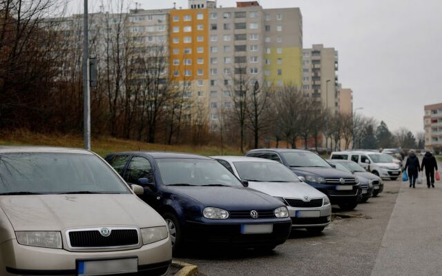 Porovnanie cien nehnuteľností v Bratislave a Košiciach na ulici