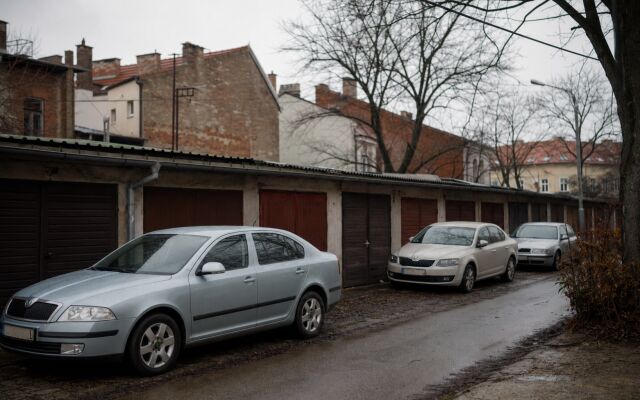 Garáž v Bratislave s prenájom a investičnými možnosťami