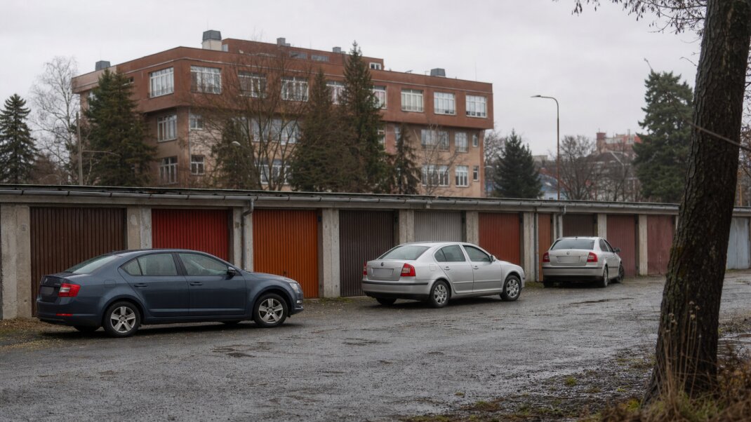 Garáž na prenájom v Prešove s cenovými tabuľkami a aktuálnymi ponukami