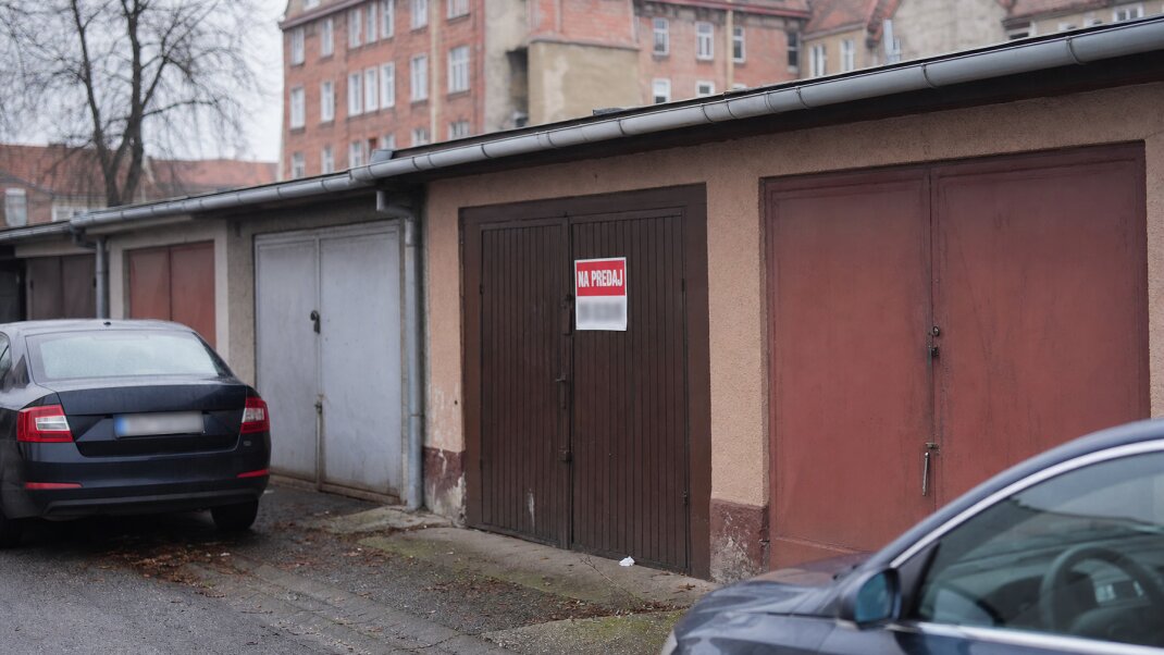 Prehľad cenových ponúk garáží v Bratislave s grafom a cenovými údajmi