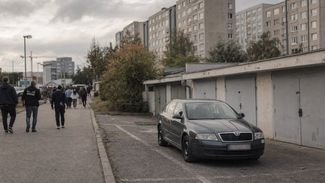 Garážové státia v Bratislave pred koncertným priestorom