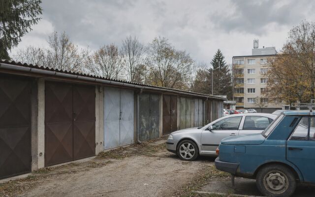 Garáže v Senici, kde ceny vzrástli o viac než 80 percent