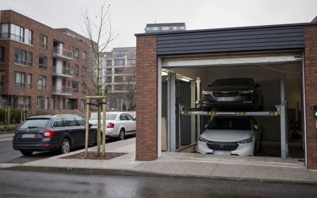 Dvojstátie v luxusnej garáži na Košickej ulici v Bratislave