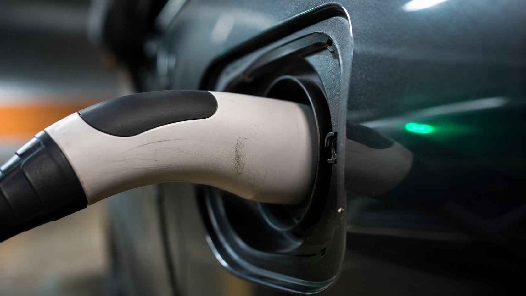 Kto zaplatí elektrinu z wallboxu v spoločnej garáži — záver