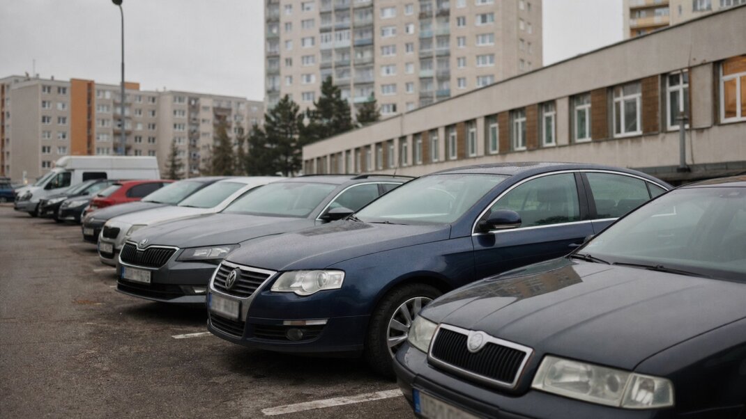 Parkovacie miesta na Ceste k nemocnici v Banskej Bystrici