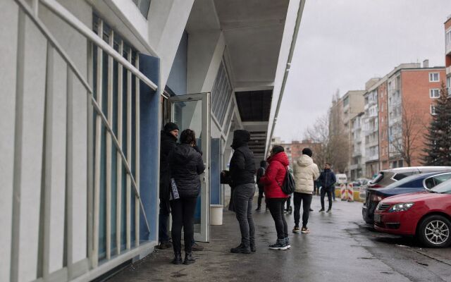 Vchod do PAAS klientskeho centra na Zimnom štadióne v Bratislave