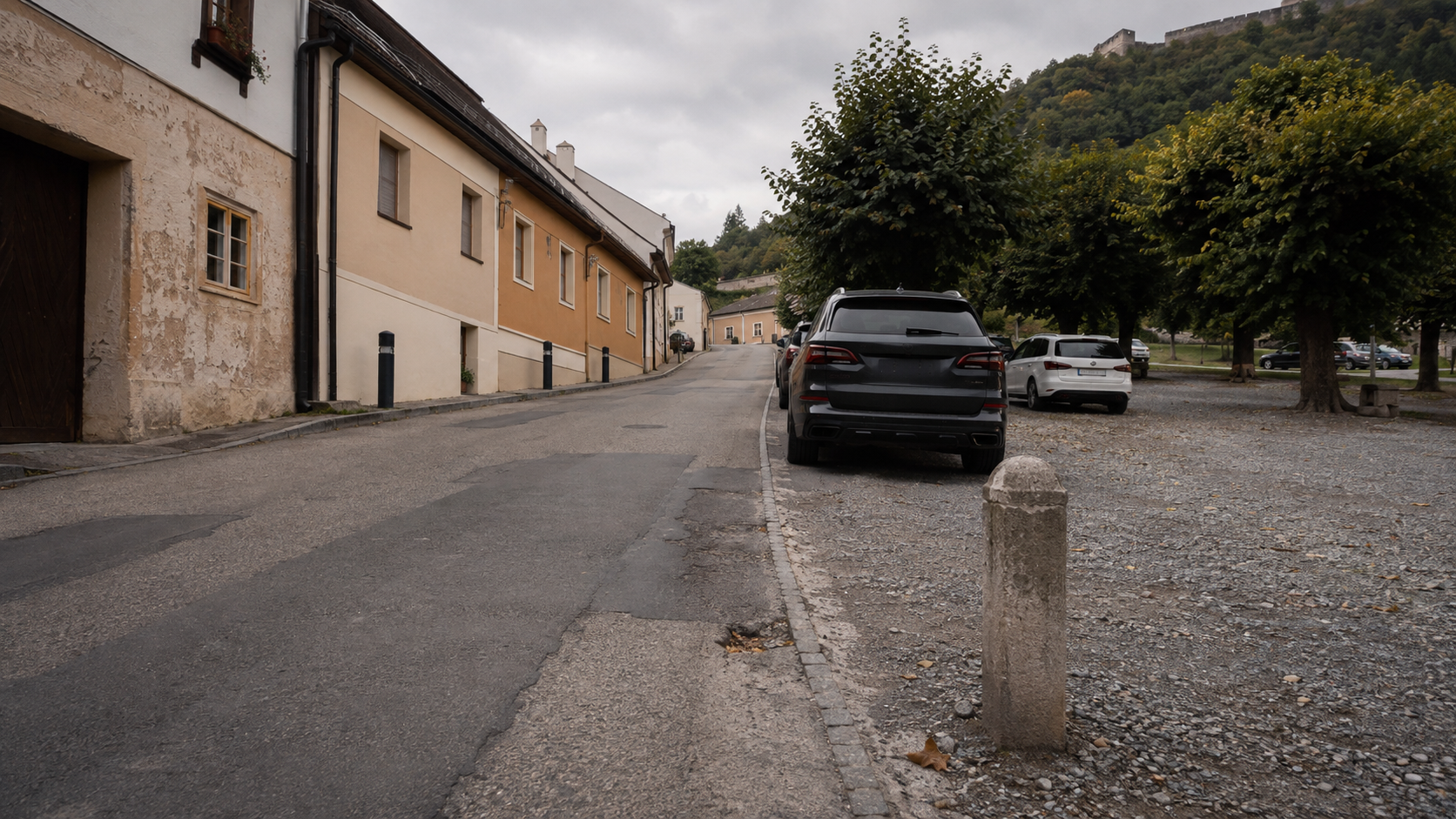 Rožňava autom: kde končí centrum a začína turistické parkovanie — širší kontext