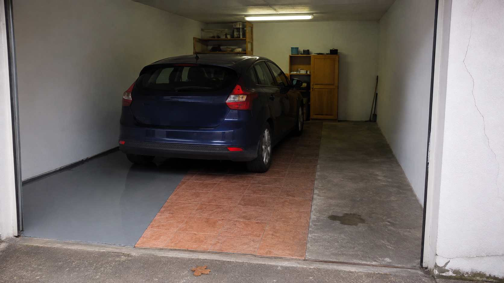 Epoxid, dlažba alebo betón: podlaha garáže podľa auta a údržby
