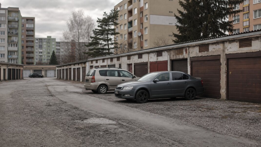 Garáž na prenájom v Poprade s priestorom na podnikanie