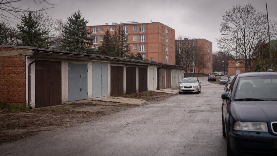 Parkovacie miesta v Bratislave s rastúcimi cenami a nájmami