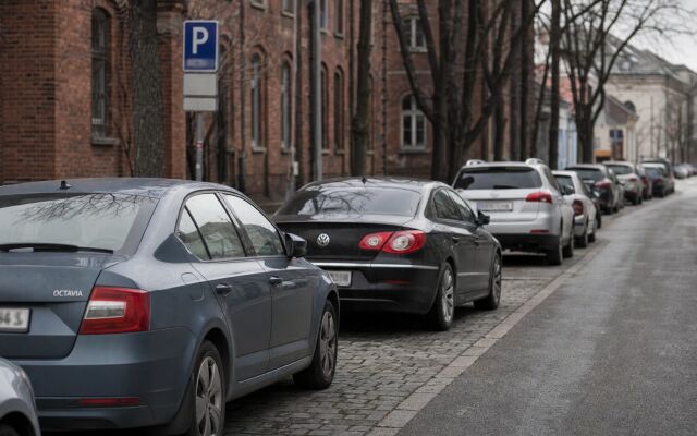 Parkovacie miesto v Bratislave s cenovkou 100 eur mesačne