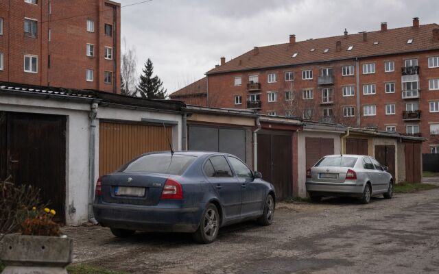 Garáže v Prešove s modernými parkovacími systémami