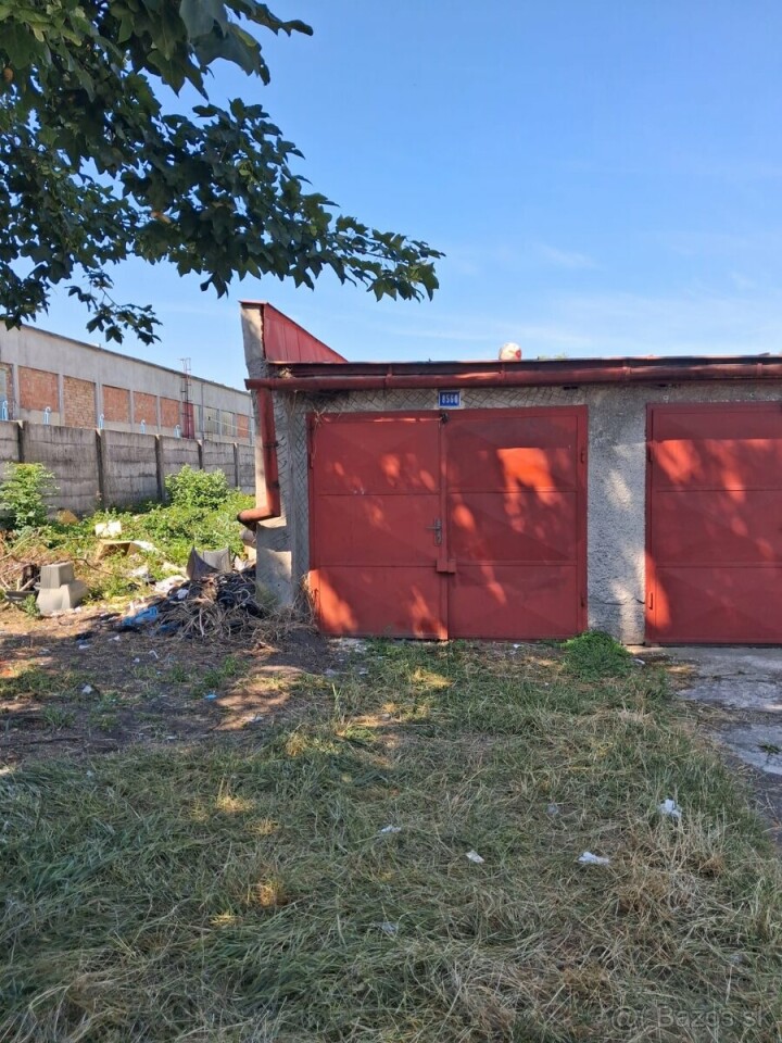 Garáž na predaj pri bývalej Smrečine