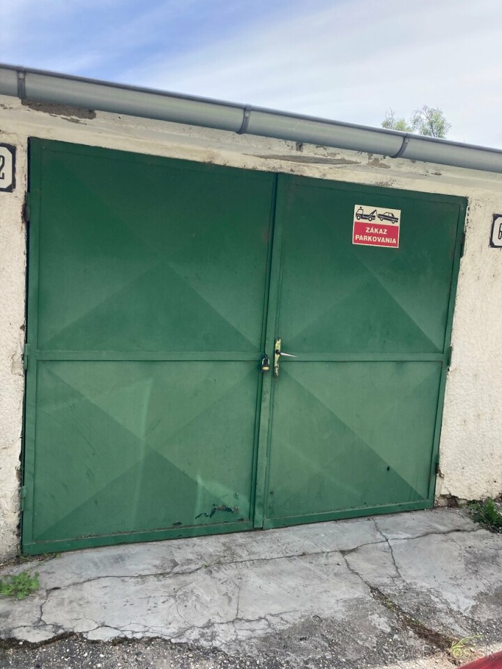 Prenájom garáže 19 m² pri železničnej stanici