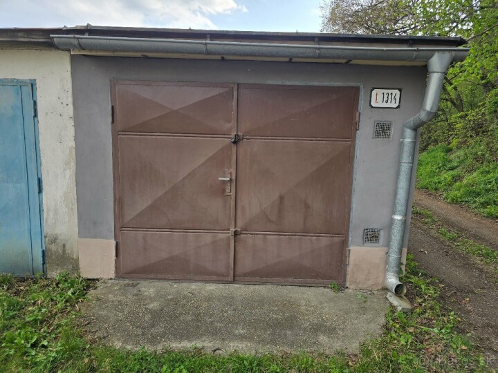 Na predaj murovaná garáž v Prievidzi, Skalka