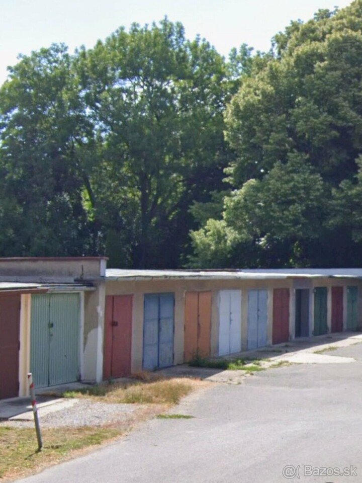 Predaj garáže 22m2 na Veterná ulici v Šamoríne