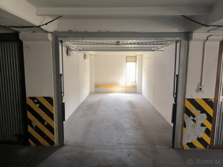 Prenájom garáže v bezpečnom garážovom dome v Petržalke