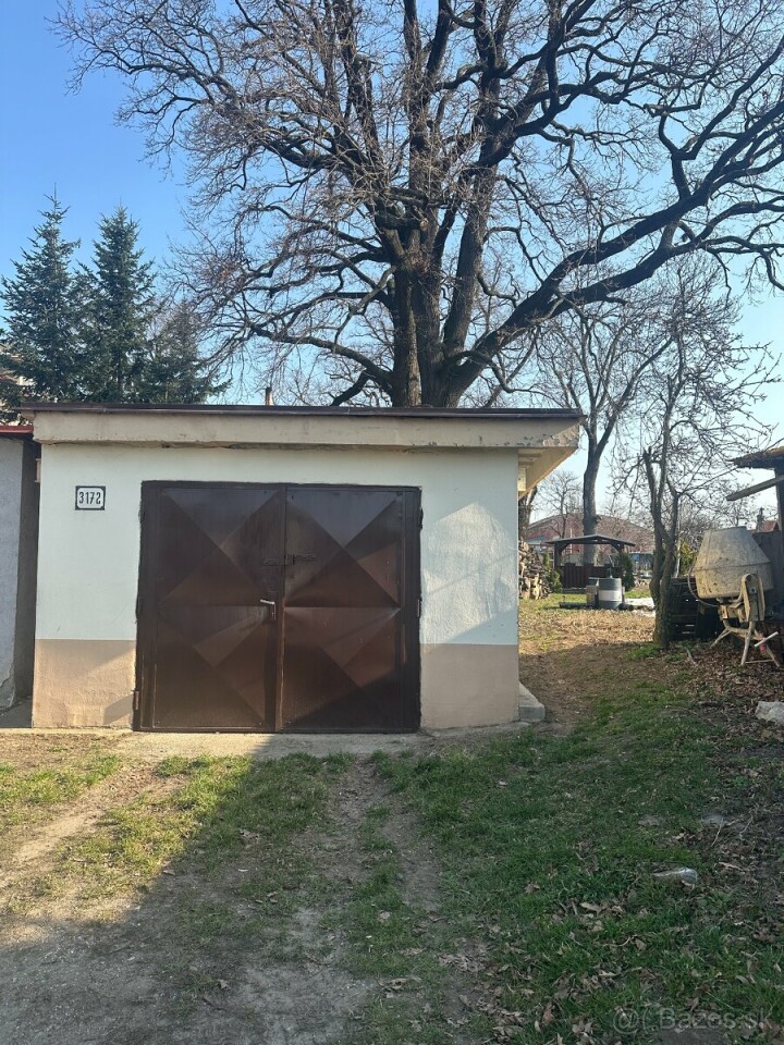 Na predaj garáž 24 m² na Cukrovarskej ulici v Seredi