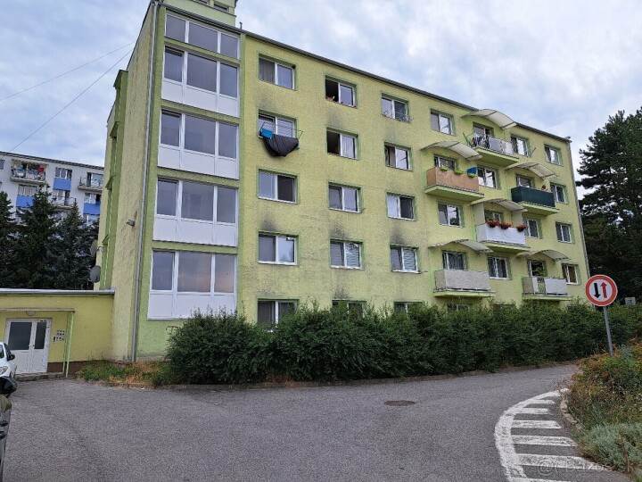 Parkovacie miesto na prenájom pri Tescu na Pribinovej ulici