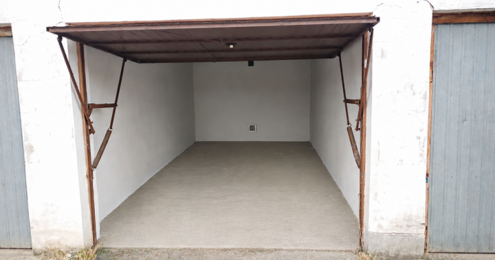 Murovaná garáž 19 m² na predaj na Jantárovej ulici v Košiciach