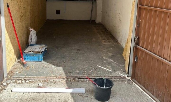 Predaj murovaná garáž na Rajčianskej ulici vo Vrakuni