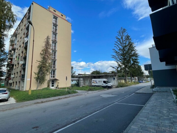 Krytá garáž na prenájom pri Smrečine