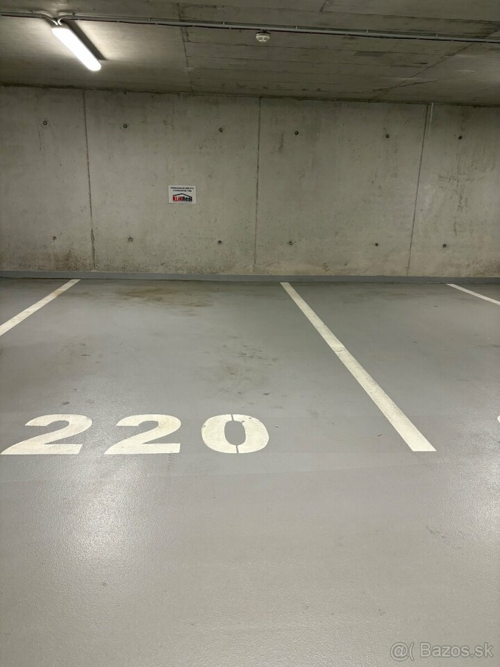 Dlhodobý prenájom parkovacieho miesta na Tabáni a Orbise