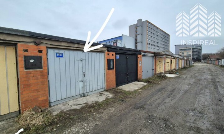 Garáž na predaj s pozemkom a elektrinou - Krivá, Košice Juh