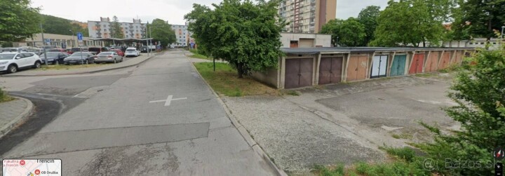Predaj elektrifikovanej garáže s montážnou jamou pri Rubicone
