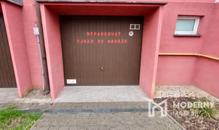 Prenájom garáže s dvoma parkovacími miestami v Žiline – Hájik