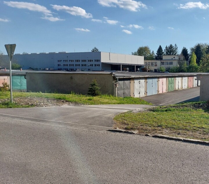 Na predaj garáž v Púchove na Gorazdovej ulici