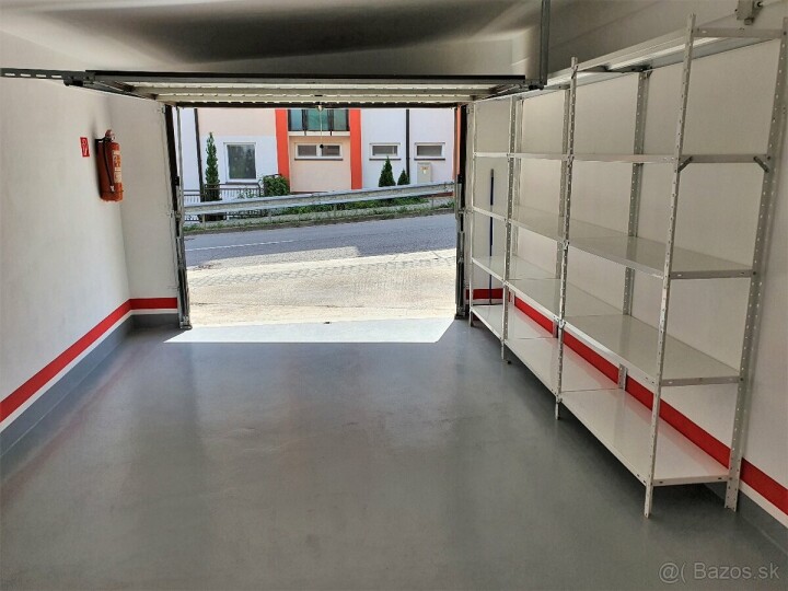Murovaná garáž na predaj na Petzvalovej ulici v Žiline