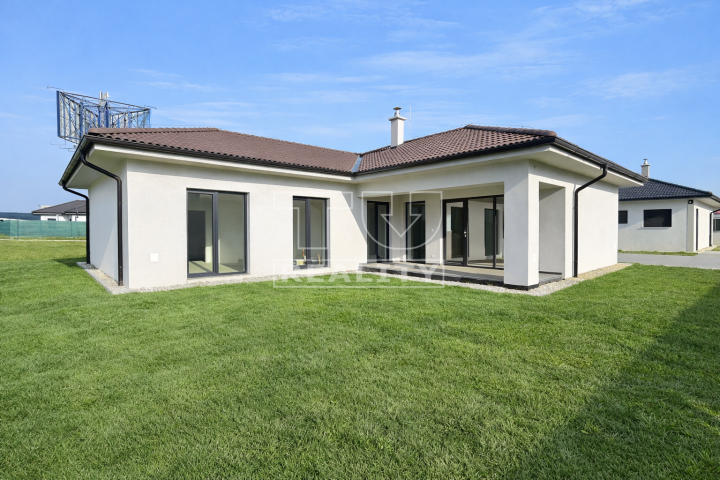 Predaj zateplenej garáže s elektrickou prípojkou v Trenčíne