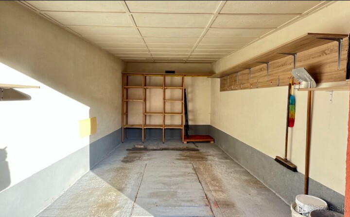 Prenájom tehlovej garáže 21 m2 v Banskej Bystrici