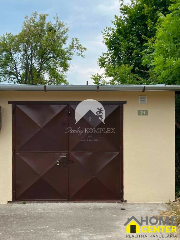 Na predaj rekonštruovaná garáž s montážnou jamou v Komárne