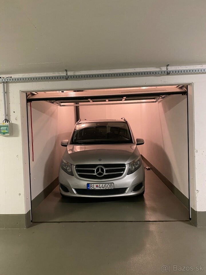 Na predaj garáž v Petržalke s automatickým vjazdom