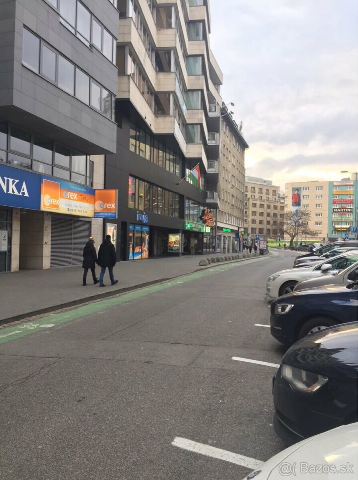 Prenájom garážového parkovacieho miesta v centre Bratislavy