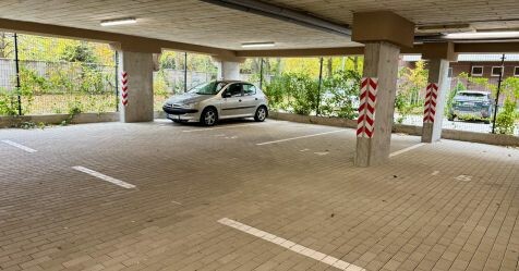 Prenájom krytého garážového státia na Sadovej ulici v Senici