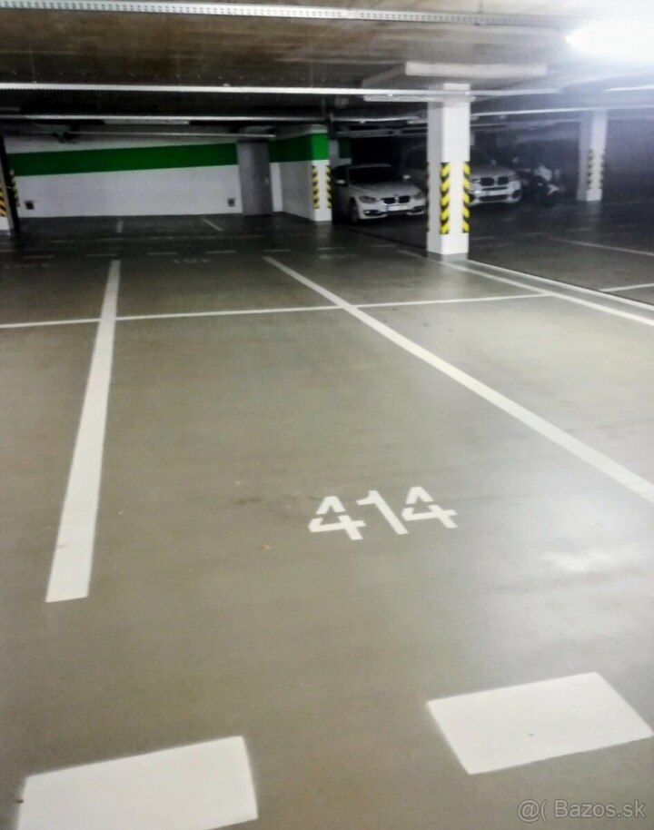 Garážové státie na prenájom v rezidencii Blumentál