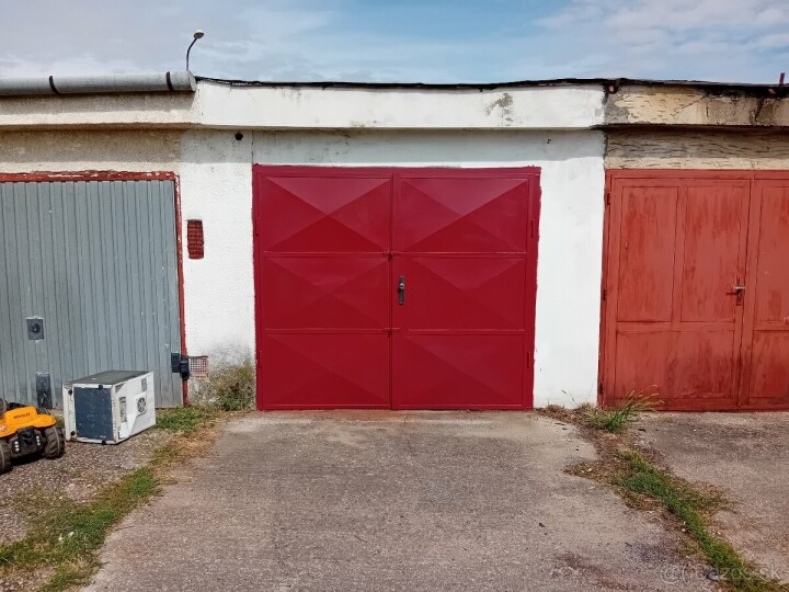 Na predaj garáž v Čepeni na Šulekovskej ulici