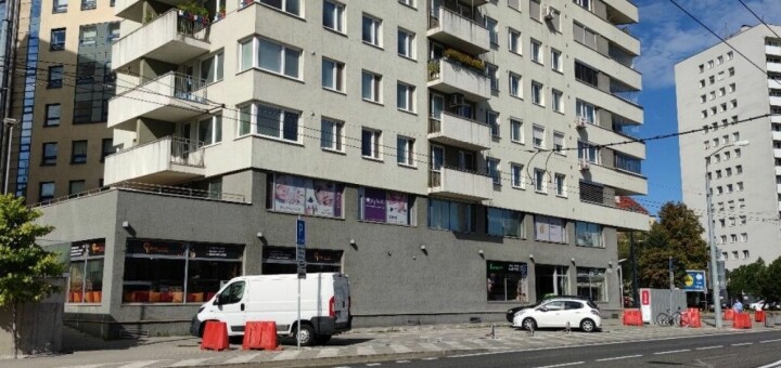 Vonkajšie parkovacie státia na predaj - ul. Miletičova, Bratislava II