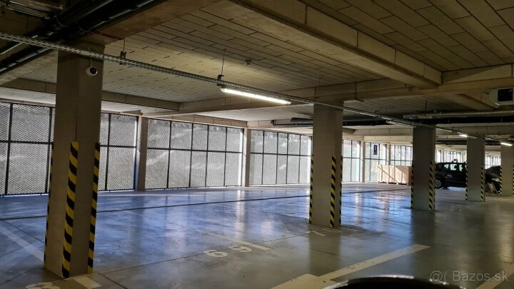 Dlhodobý prenájom garážového státia na Žižkovej ulici