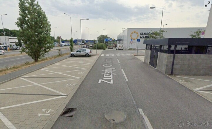 Vonkajšie parkovacie miesto na predaj v Bratislave - Petržalka