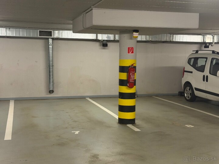 Prenájom garážového parkovacieho miesta na Lazaretskej ulici v Bratislave
