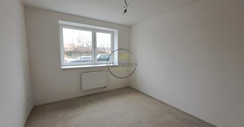 Na predaj murovaná garáž v Nitre na ulici Fabrická