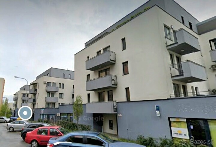 Na predaj garážové státie v novostavbe v Nitre