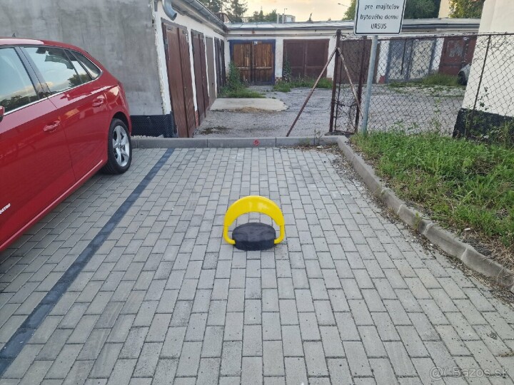Vyhradené parkovacie miesto s diaľkovým ovládaním na prenájom