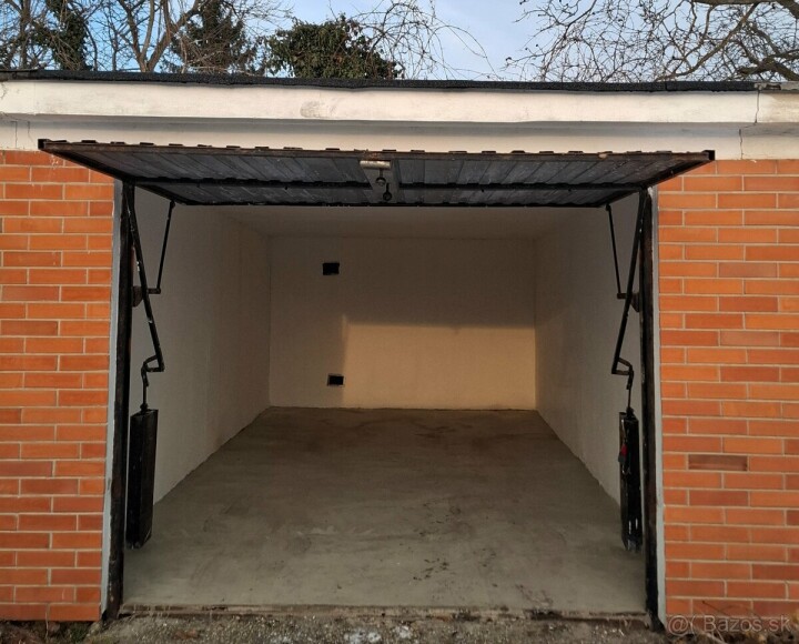 Prenájom garáže na ulici Nábrežie Za Majerom