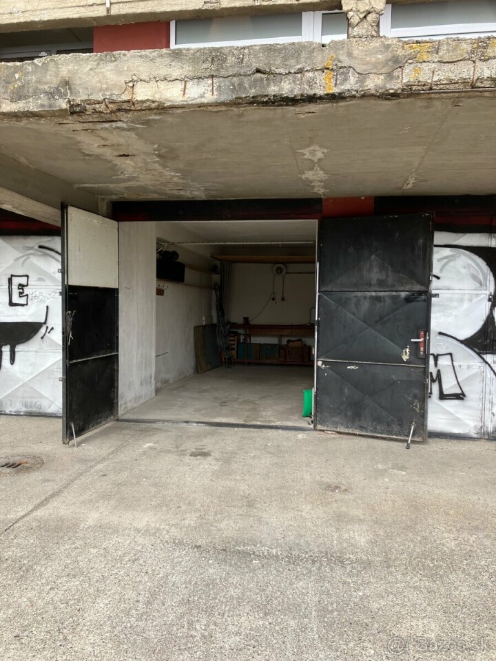 Garáž na prenájom v Bratislave - Rača